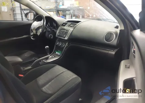 2010 Mazda Mazda6 I Touring Plus из США, поврежденный, VIN 1YVHZ8CH6A5M56365